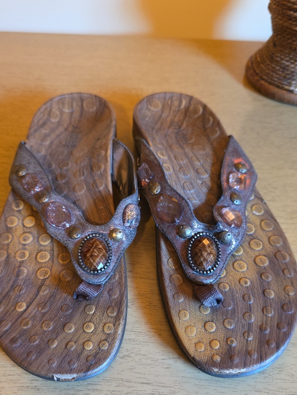 Orthaheel Embellished Brown Women's Thong Sandals